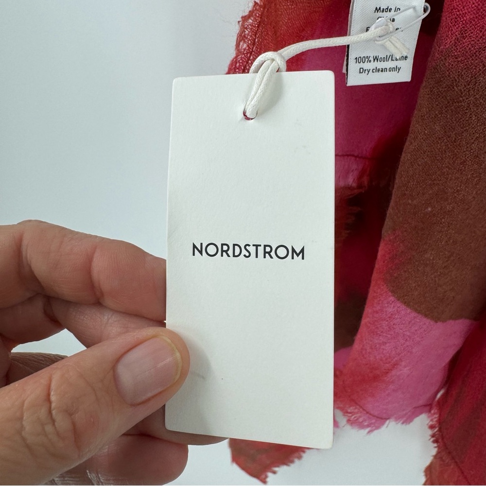 CLEARANCE Nordstrom NWT Pink Brown‎ Pink Rose Artistic Spots Scarf Tissue Weight - Picture 6 of 8